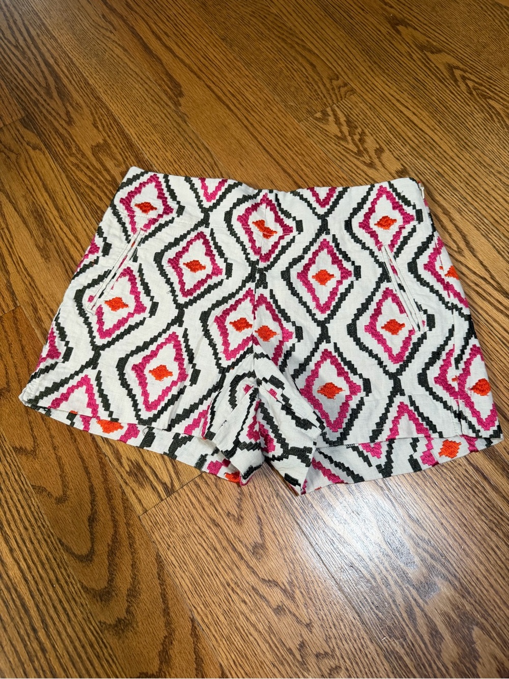 Ann Taylor White Tribal Print High Waist Shorts with Pink & Orange Accents
